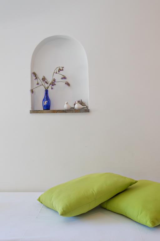 Parathyro Sto Aigaio 1 Tínos Buitenkant foto